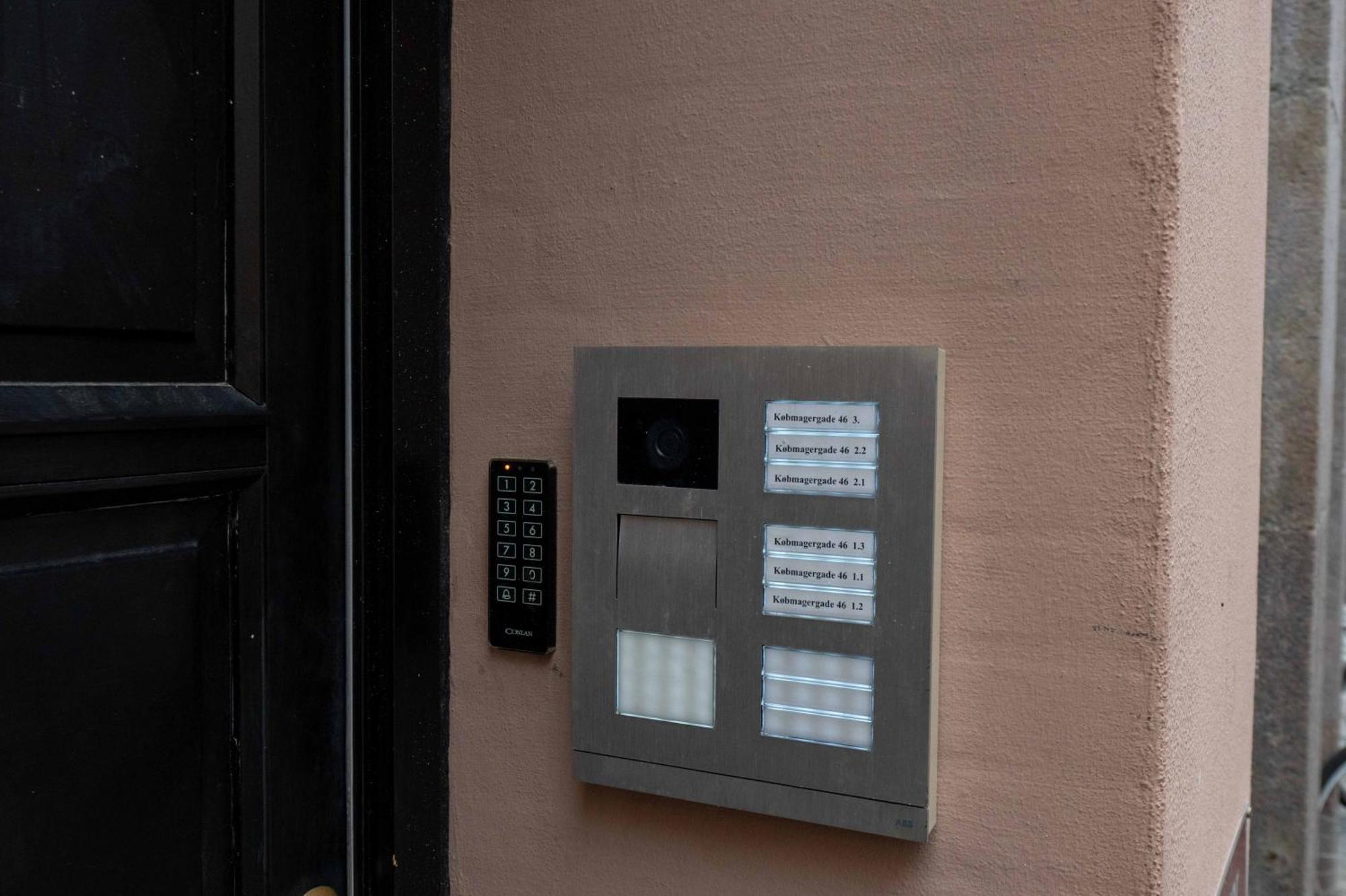 Flats On Location By Round Tower Apartment Kopenhagen